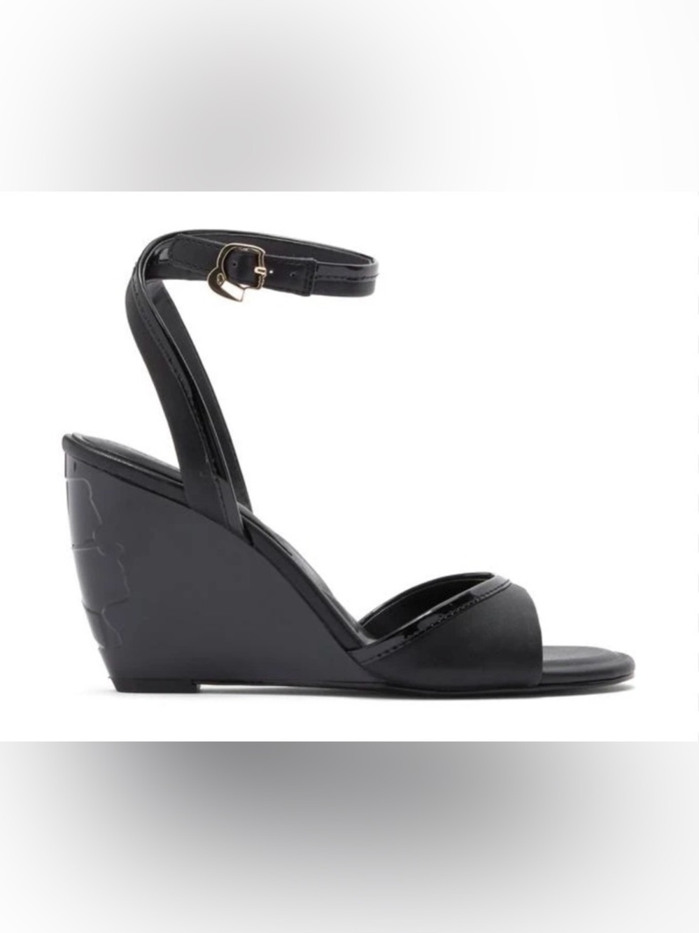 NWT Karl Lagerfeld Paris - kersey Wedge Sandal